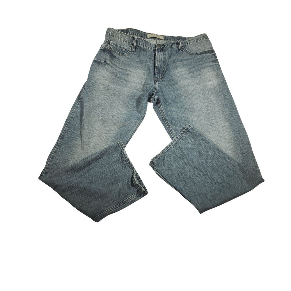 Wrangler Authentics Men's Blue Wash Denim Jeans Size 40 x 32 - Picture 5 of 9